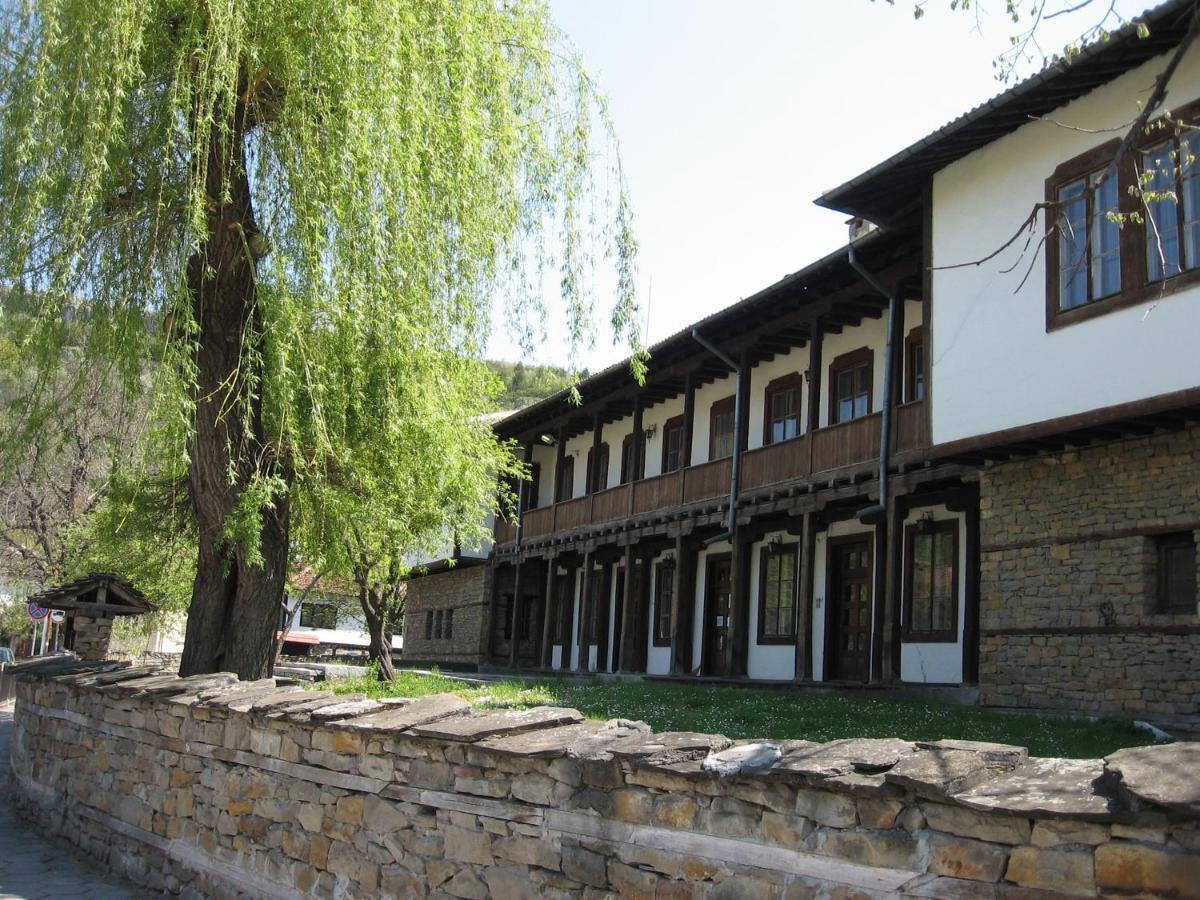 The Tinkov House In لوفتش المظهر الخارجي الصورة